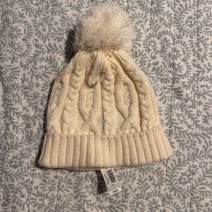 GAP Cream Cable Knit Kids Beanie with Pom-Pom - New with tags